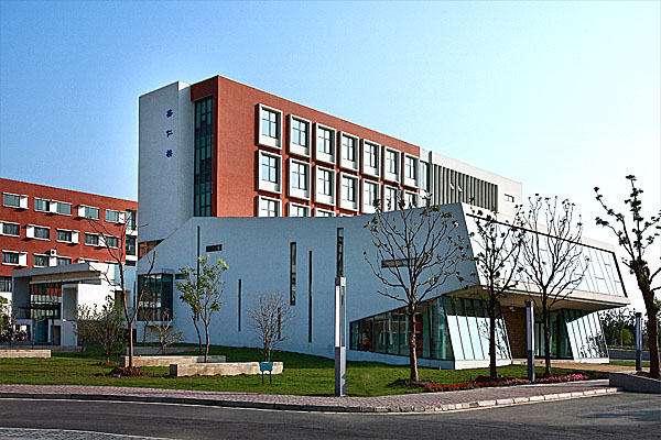 德瑞亞空壓機應(yīng)用于上海寶山工程科技園區(qū)，助力實業(yè)騰飛